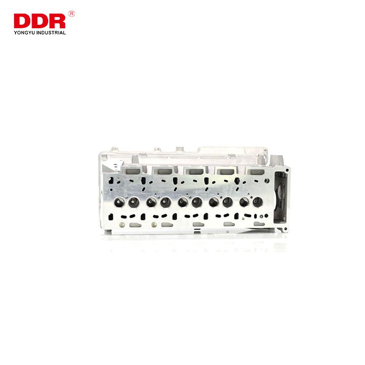 China Cheap price 318 cylinder heads -
TD5 Aluminum cylinder head LDF000920 – Yongyu detail pictures