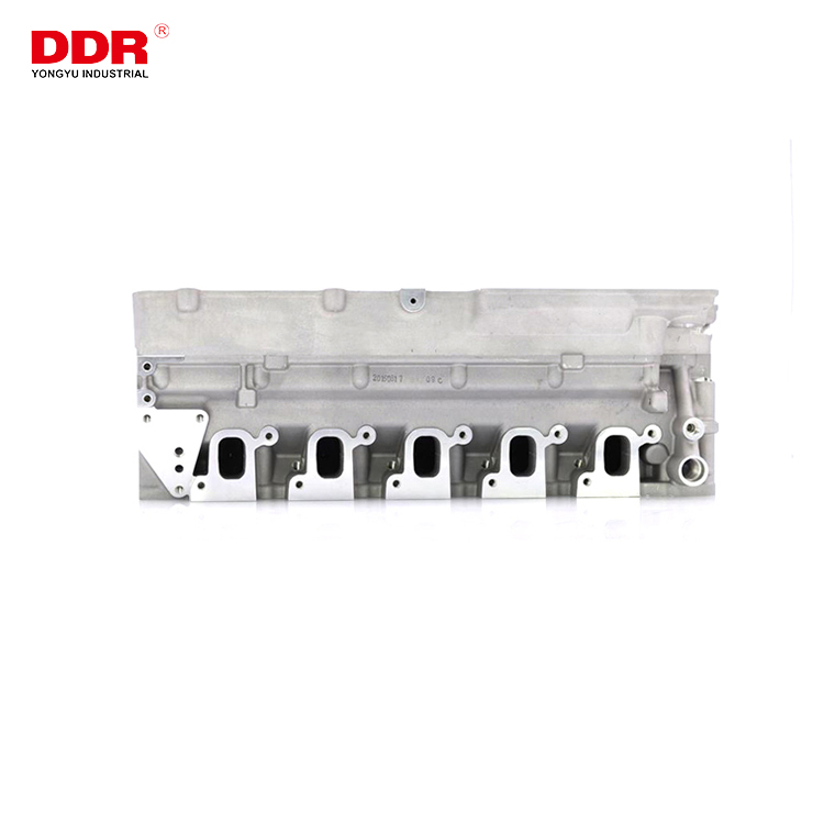 China Cheap price 318 cylinder heads -
TD5 Aluminum cylinder head LDF000920 – Yongyu detail pictures